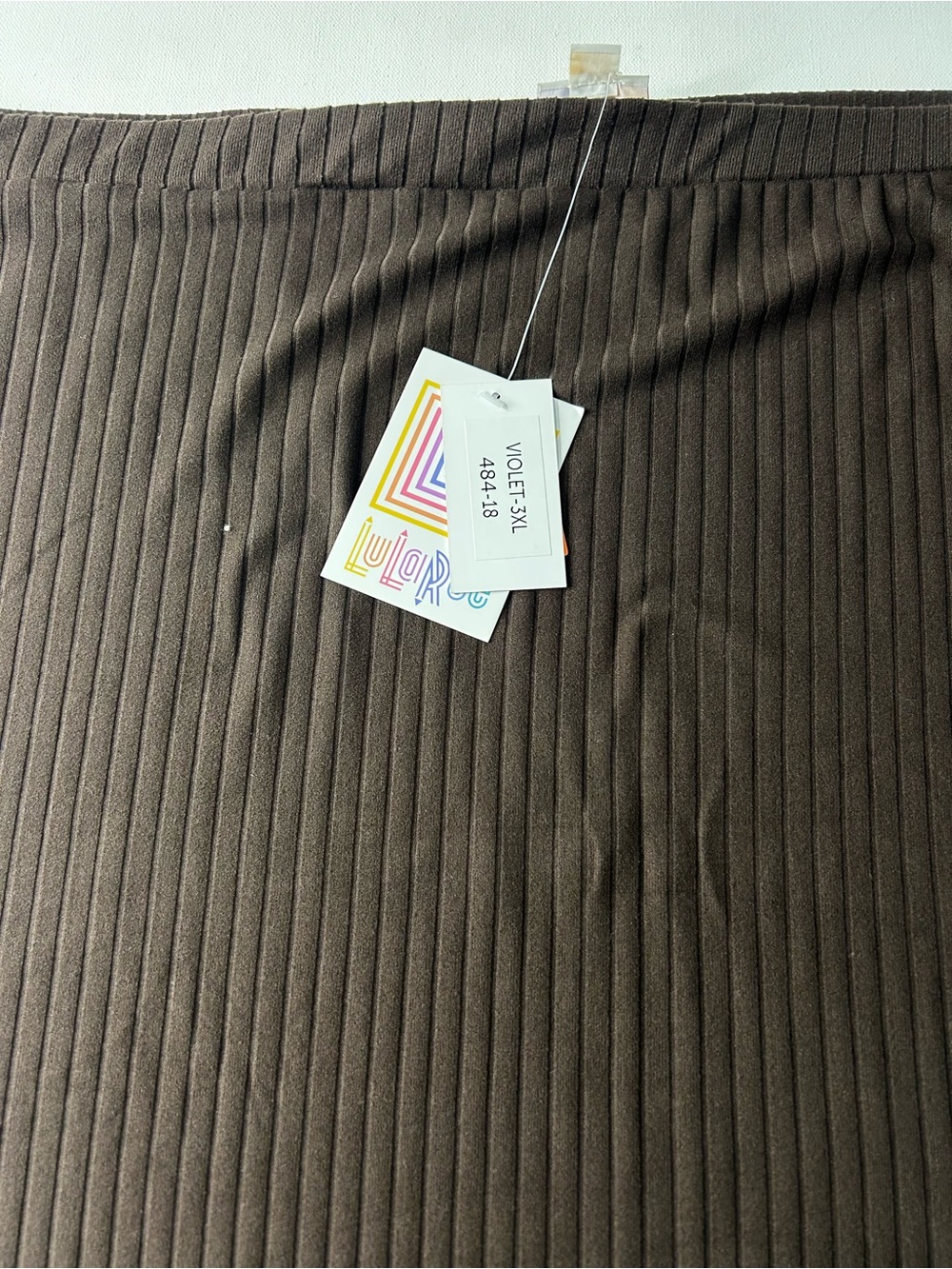 Pants Subcategory Classification - Picture 3 of 8